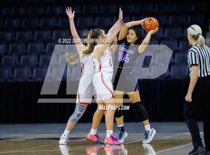 Thumbnail 2 in Omaha Central vs. Millard South (Metro Tournament Final) photogallery.