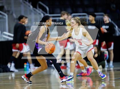 Thumbnail 2 in Omaha Central vs. Millard South (Metro Tournament Final) photogallery.