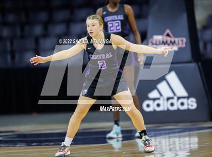 Thumbnail 1 in Omaha Central vs. Millard South (Metro Tournament Final) photogallery.