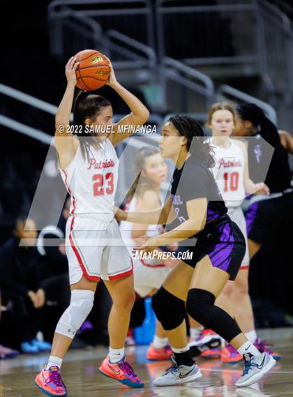 Thumbnail 3 in Omaha Central vs. Millard South (Metro Tournament Final) photogallery.