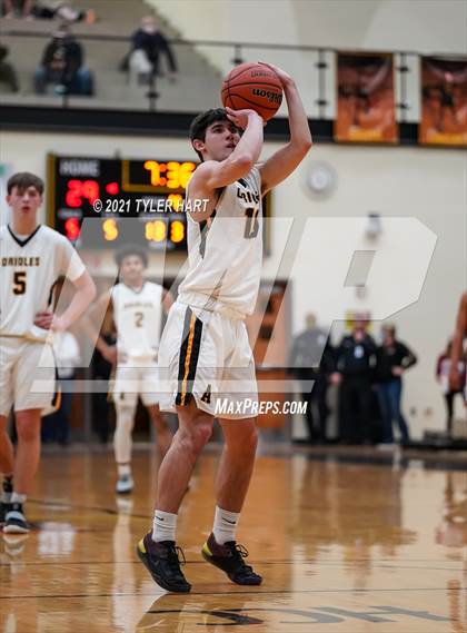 Thumbnail 1 in Avon vs. Plainfield (Sectional Semifinal) photogallery.
