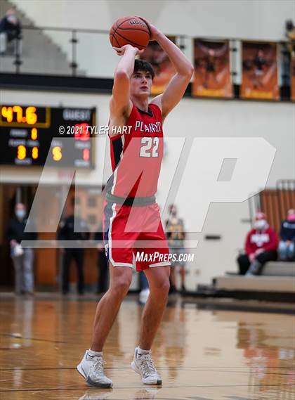Thumbnail 3 in Avon vs. Plainfield (Sectional Semifinal) photogallery.