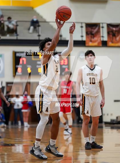 Thumbnail 1 in Avon vs. Plainfield (Sectional Semifinal) photogallery.