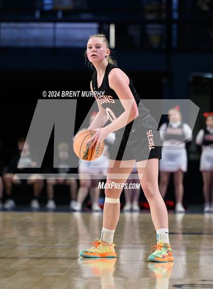 Thumbnail 1 in Wiggins vs. Burlington (CHSAA 2A Final Four) photogallery.