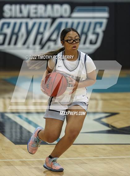 Thumbnail 1 in The Meadows School vs. Sports Leadership & Management photogallery.