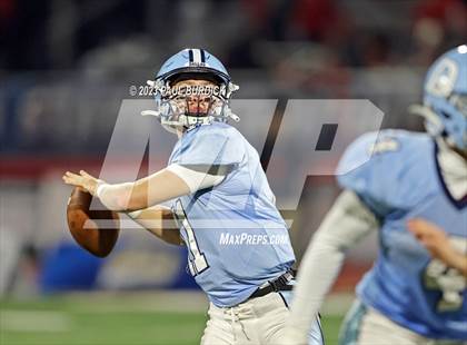 Thumbnail 2 in Dallas vs. Aliquippa (PIAA 4A Championship) photogallery.
