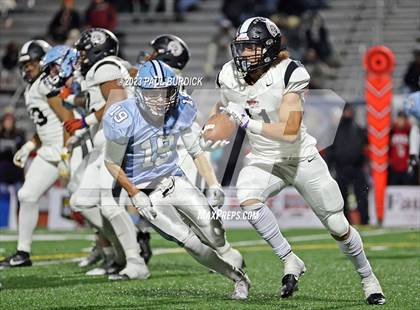 Thumbnail 3 in Dallas vs. Aliquippa (PIAA 4A Championship) photogallery.