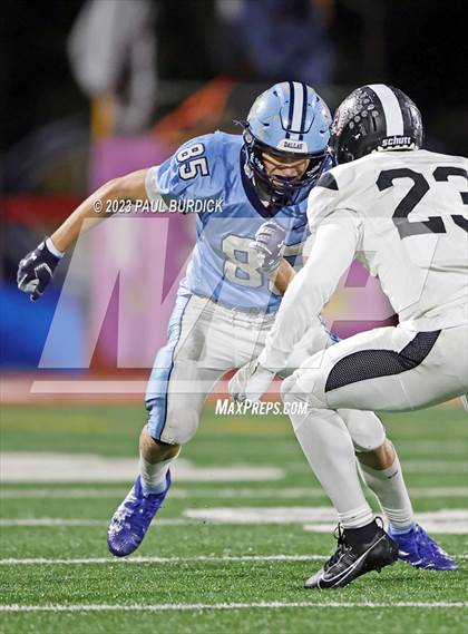 Thumbnail 2 in Dallas vs. Aliquippa (PIAA 4A Championship) photogallery.