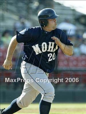Thumbnail 2 in Montgomery vs. Grossmont (D2 Section Final) photogallery.