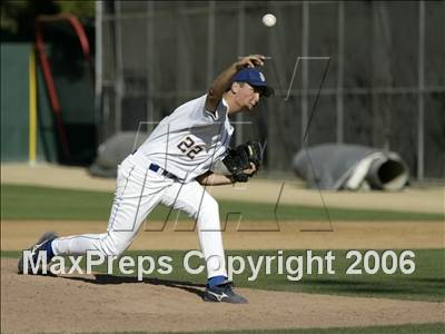 Thumbnail 2 in Montgomery vs. Grossmont (D2 Section Final) photogallery.
