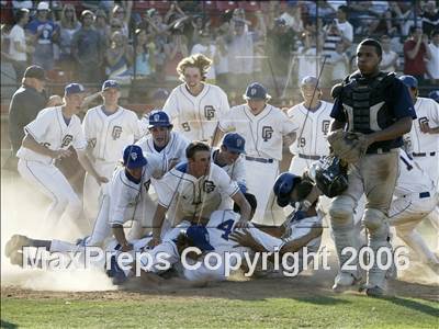 Thumbnail 1 in Montgomery vs. Grossmont (D2 Section Final) photogallery.