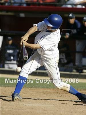 Thumbnail 3 in Montgomery vs. Grossmont (D2 Section Final) photogallery.