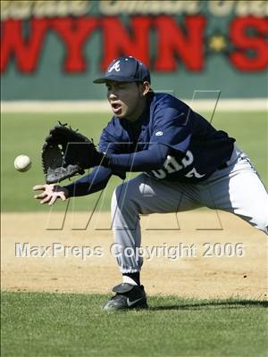 Thumbnail 2 in Montgomery vs. Grossmont (D2 Section Final) photogallery.
