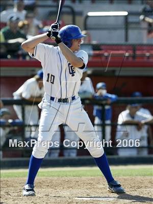 Thumbnail 1 in Montgomery vs. Grossmont (D2 Section Final) photogallery.
