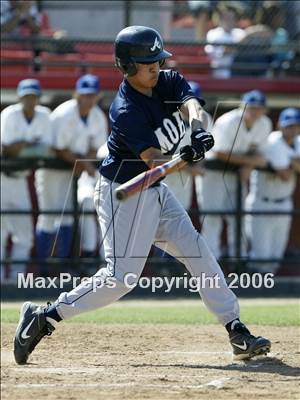 Thumbnail 2 in Montgomery vs. Grossmont (D2 Section Final) photogallery.