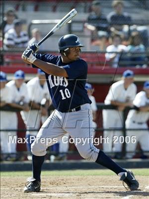 Thumbnail 1 in Montgomery vs. Grossmont (D2 Section Final) photogallery.