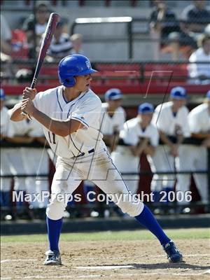 Thumbnail 2 in Montgomery vs. Grossmont (D2 Section Final) photogallery.