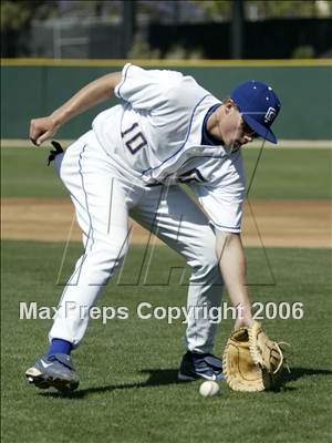 Thumbnail 1 in Montgomery vs. Grossmont (D2 Section Final) photogallery.