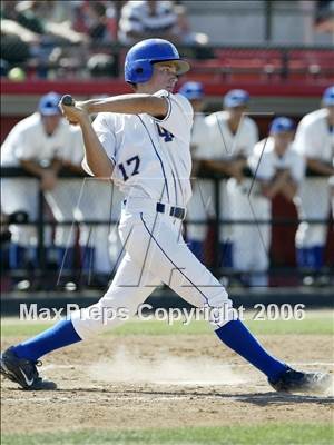 Thumbnail 2 in Montgomery vs. Grossmont (D2 Section Final) photogallery.