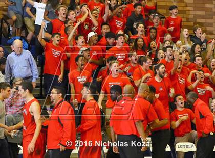 Thumbnail 2 in Harvard-Westlake vs. Loyola photogallery.