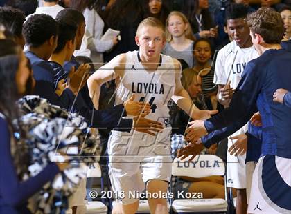 Thumbnail 1 in Harvard-Westlake vs. Loyola photogallery.