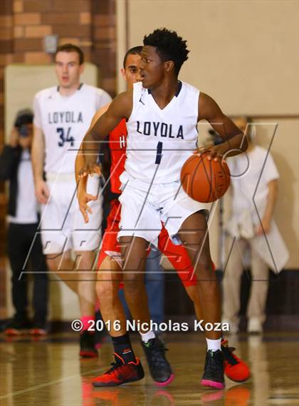 Thumbnail 2 in Harvard-Westlake vs. Loyola photogallery.