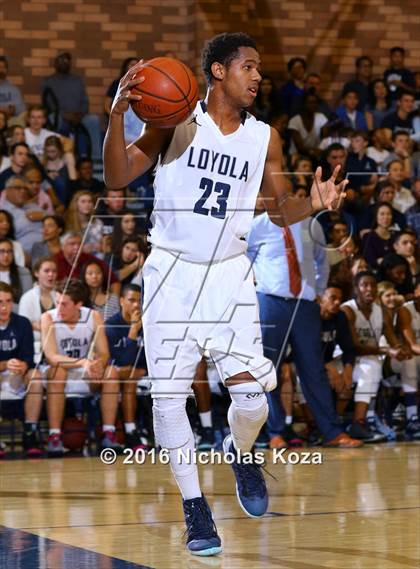 Thumbnail 3 in Harvard-Westlake vs. Loyola photogallery.