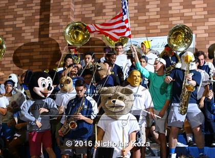 Thumbnail 1 in Harvard-Westlake vs. Loyola photogallery.