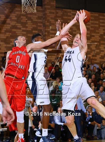 Thumbnail 2 in Harvard-Westlake vs. Loyola photogallery.