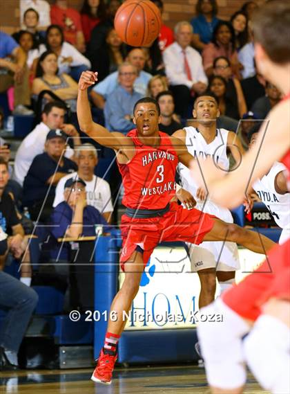 Thumbnail 3 in Harvard-Westlake vs. Loyola photogallery.