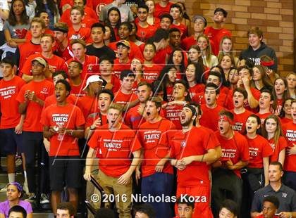 Thumbnail 1 in Harvard-Westlake vs. Loyola photogallery.
