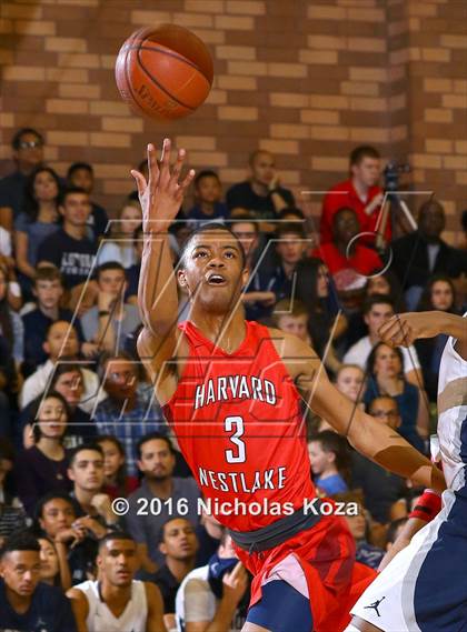 Thumbnail 1 in Harvard-Westlake vs. Loyola photogallery.