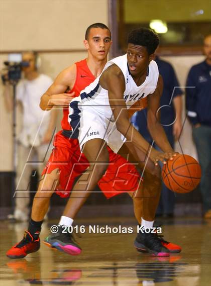 Thumbnail 1 in Harvard-Westlake vs. Loyola photogallery.