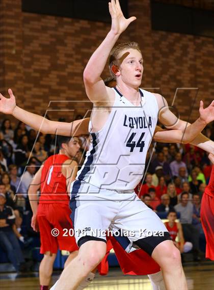 Thumbnail 2 in Harvard-Westlake vs. Loyola photogallery.