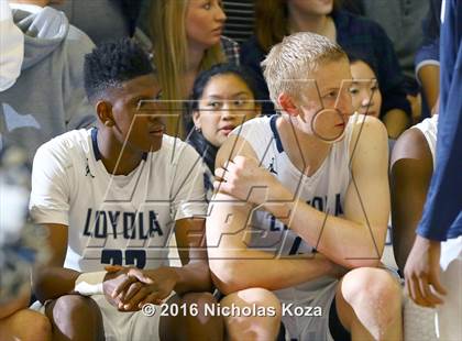 Thumbnail 1 in Harvard-Westlake vs. Loyola photogallery.