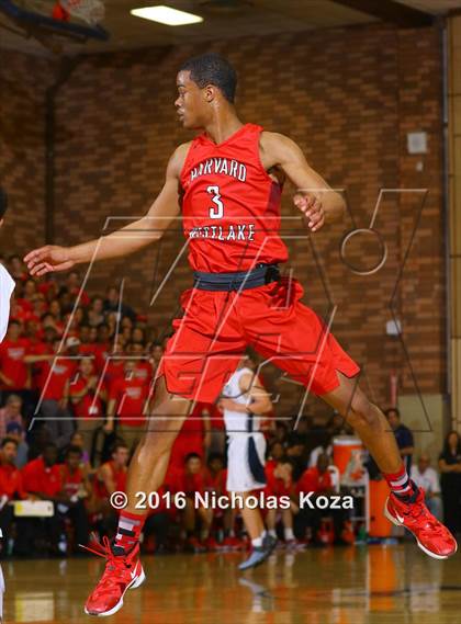Thumbnail 2 in Harvard-Westlake vs. Loyola photogallery.