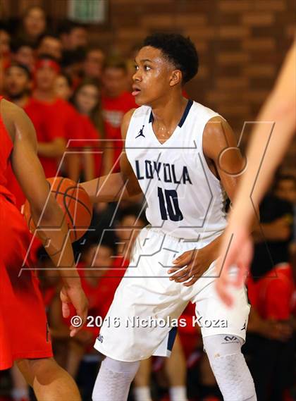 Thumbnail 3 in Harvard-Westlake vs. Loyola photogallery.