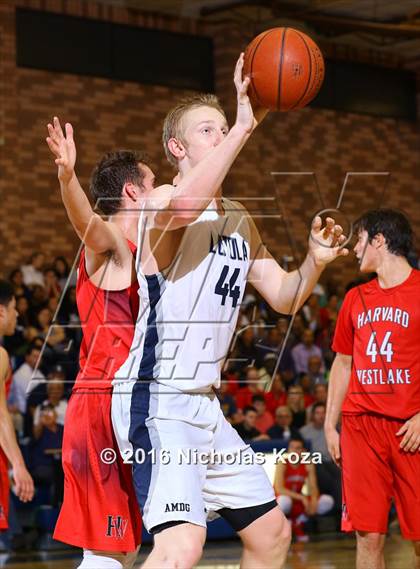 Thumbnail 3 in Harvard-Westlake vs. Loyola photogallery.