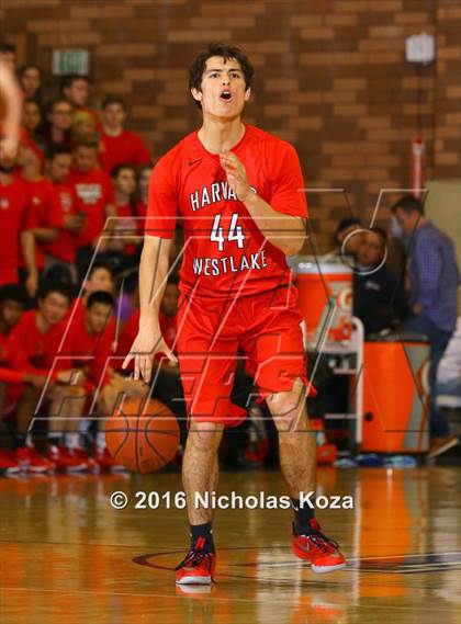 Thumbnail 3 in Harvard-Westlake vs. Loyola photogallery.