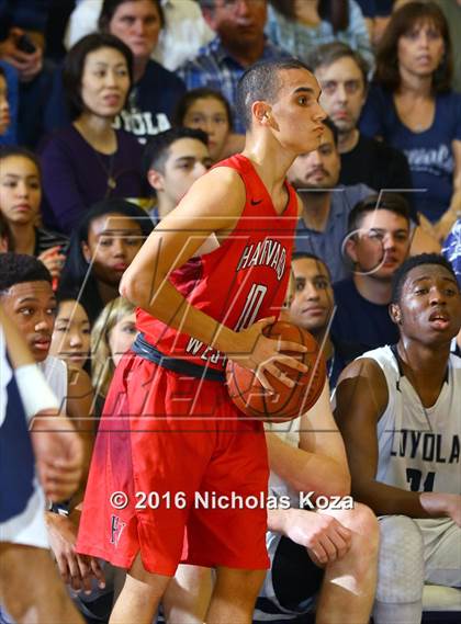 Thumbnail 2 in Harvard-Westlake vs. Loyola photogallery.