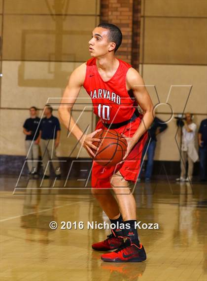 Thumbnail 3 in Harvard-Westlake vs. Loyola photogallery.
