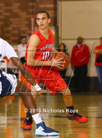 Thumbnail 3 in Harvard-Westlake vs. Loyola photogallery.