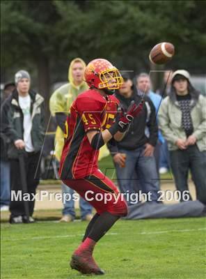 Thumbnail 3 in Sheldon @ Jesuit photogallery.