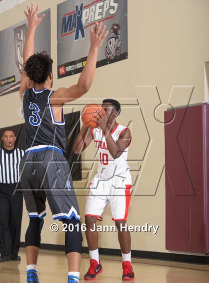 Thumbnail 1 in Etiwanda vs. Desert Pines (MaxPreps Holiday Classic) photogallery.