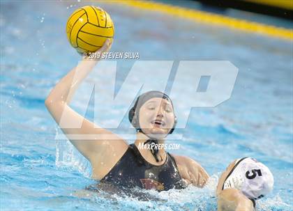 Thumbnail 3 in Torrey Pines vs. Westview (CIF SDS D1 Final) photogallery.