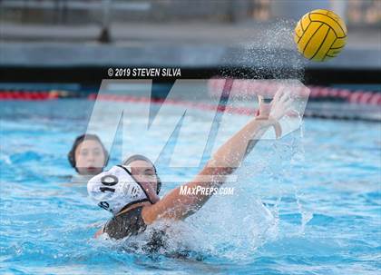 Thumbnail 3 in Torrey Pines vs. Westview (CIF SDS D1 Final) photogallery.