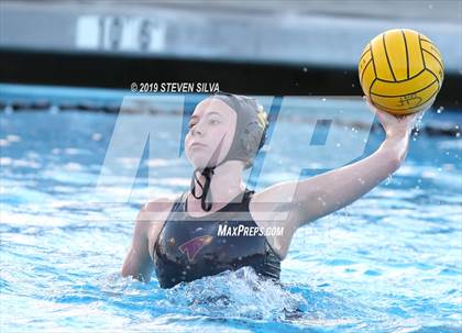 Thumbnail 2 in Torrey Pines vs. Westview (CIF SDS D1 Final) photogallery.