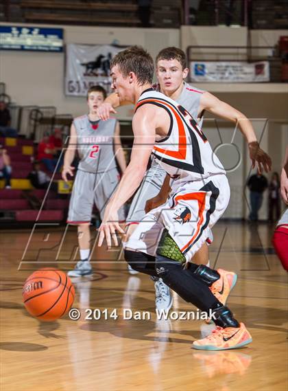 Thumbnail 1 in Nocona vs. Holliday (Fantasy of Lights) photogallery.