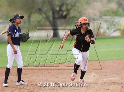 Thumbnail 3 in Aquinas vs San Jacinto photogallery.