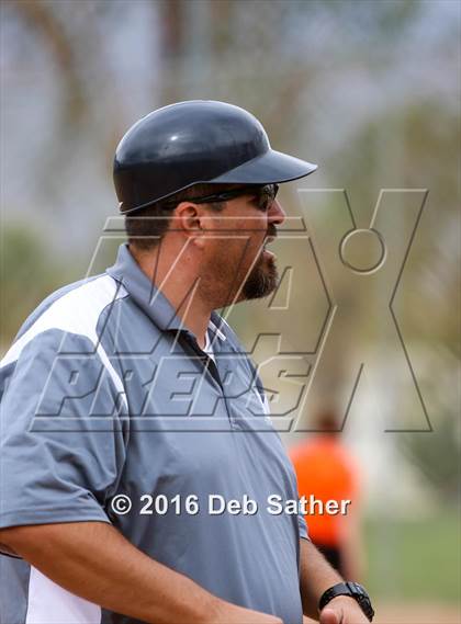 Thumbnail 2 in Aquinas vs San Jacinto photogallery.
